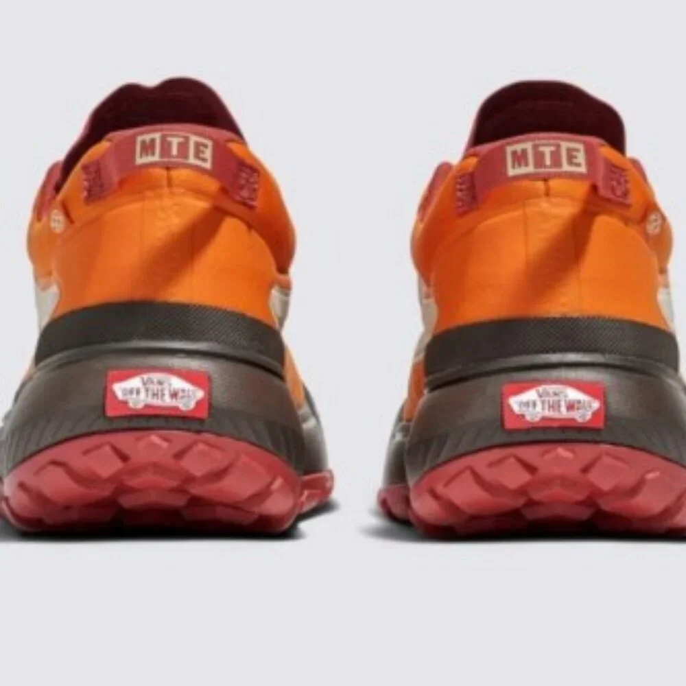 Vans MTE Crosspath. Brand New. Mens Size: 6 and 8.